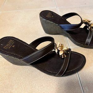 Italian Shoemakers - Brown Wedge w/Gold Flowers - 8.5